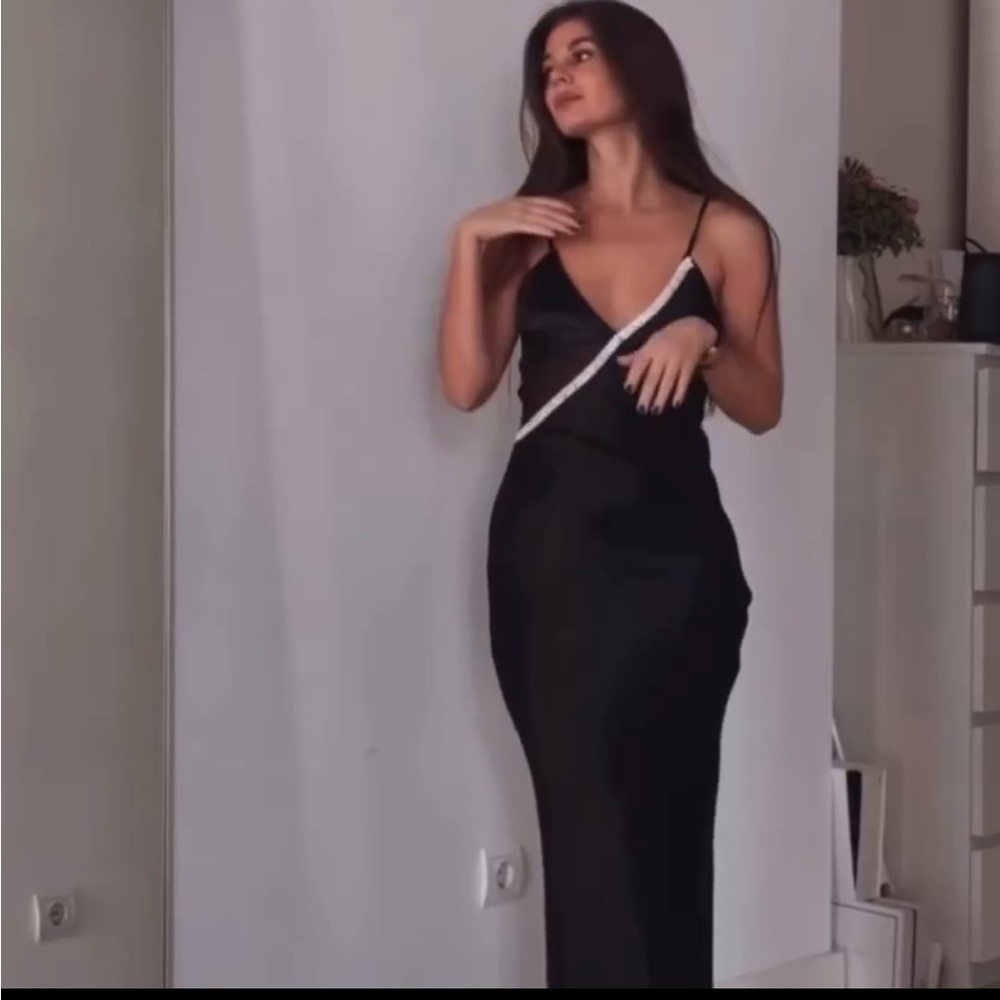 New BLACK SATIN EFFECT RHINESTONE MIDI DRESS V Neck With Mesh